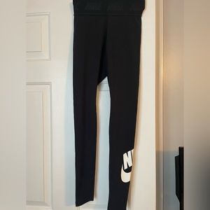 Nike leggings black